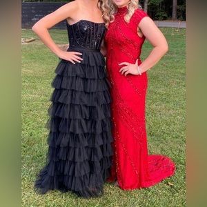 Mac Duggal Black Tulle and Sequin Square Neck Tiered Ruffle Dress - Size 2.